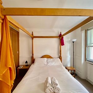 Stay In Bloomsbury